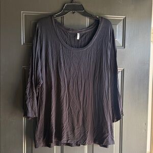 Cato Women's Black Long Sleeve Top